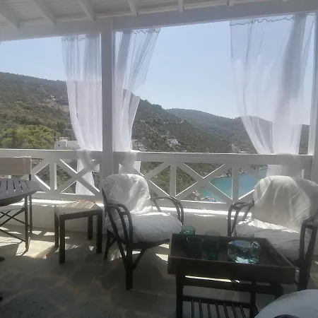 Mamma Mia On The Holiday home *